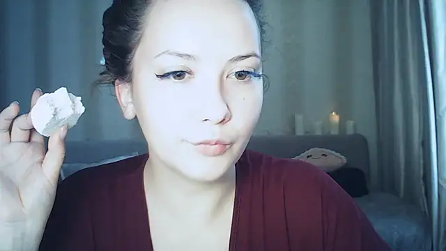 Snapshot of MoodieMira chatting on 24, 2, 2026 MoodieMira online show from 24, 2, 2026