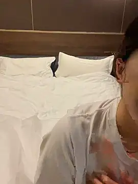 zhenzhen666 online show from 2, 11, 2025