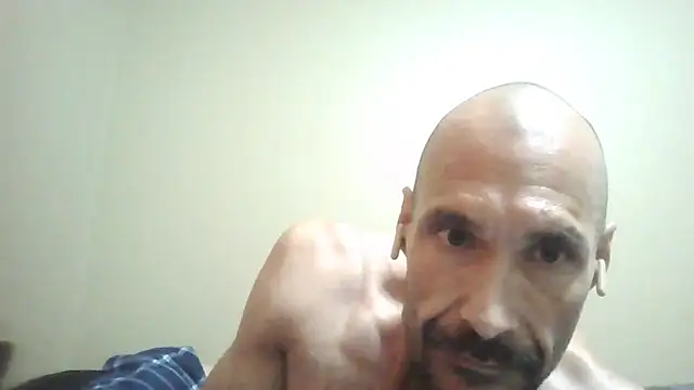 Snapshot of famousafterthoughtcut999 chatting on 11, 10, 2025 famousafterthoughtcut999 online show from 11, 10, 2025