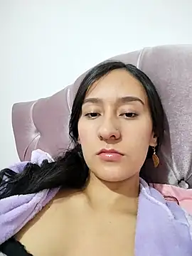 Snapshot of Candyblazz chatting on 18, 10, 2025 Candyblazz online show from 18, 10, 2025