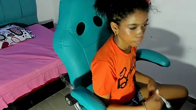 Dakota evans18 online show from 27, 11, 2025