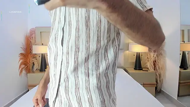 Snapshot of Zahir_Ashar chatting on 17, 4, 2026 Zahir Ashar online show from 17, 4, 2026