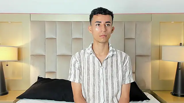 Snapshot of Zahir_Ashar chatting on 25, 4, 2026 Zahir Ashar online show from 25, 4, 2026