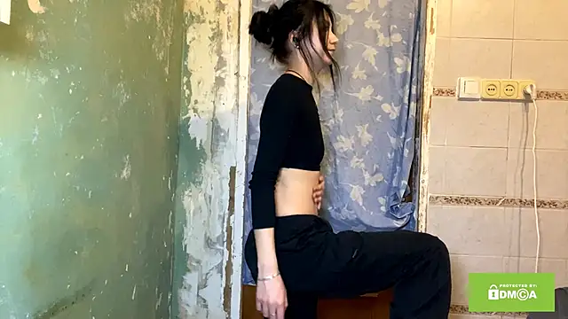 ArianeBhayani online show from 19, 12, 2025