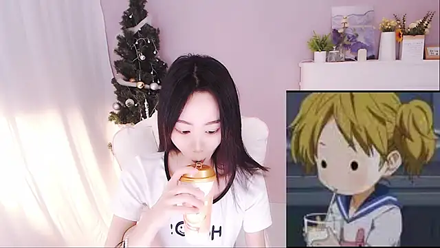 Snapshot of Xs-000 chatting on 16, 12, 2025 Xs-000 online show from 16, 12, 2025