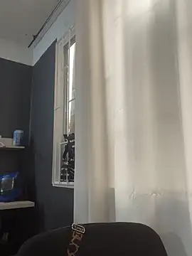 angie rousse  online show from 11, 10, 2025