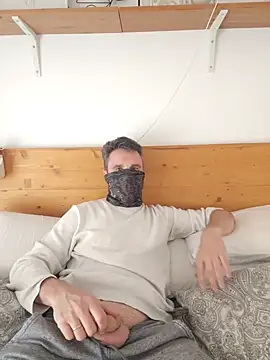 Snapshot of Alex_piloto chatting on 22, 10, 2025 Alex piloto online show from 22, 10, 2025