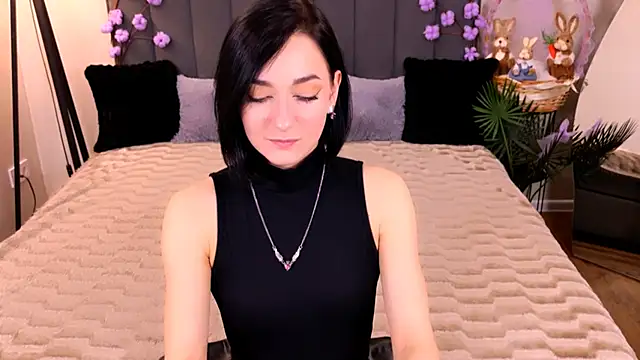 Snapshot of BaileeLynn chatting on 4, 4, 2026 BaileeLynn online show from 4, 4, 2026