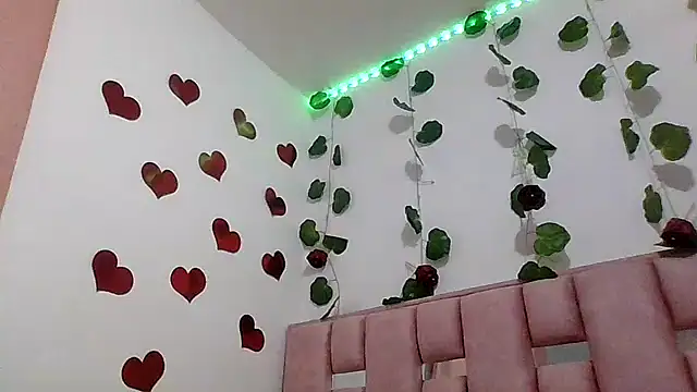 abby moss 2 online show from 18, 3, 2026