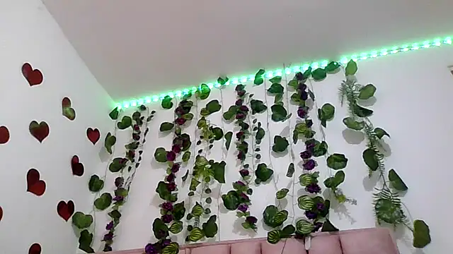 abby moss 2 online show from 16, 4, 2026