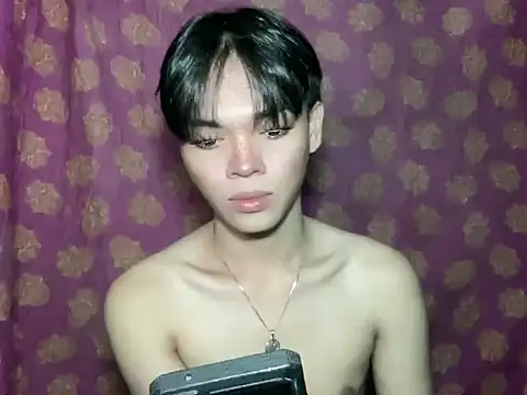 Snapshot of Chechay chatting on 3, 11, 2025 Chechay online show from 3, 11, 2025