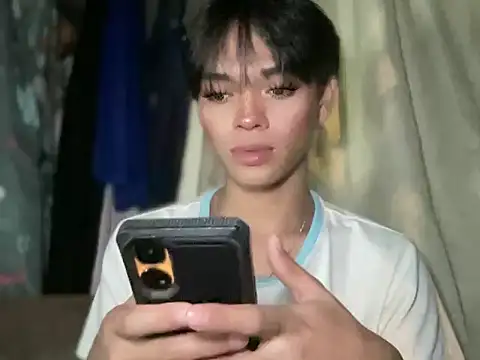 Snapshot of Chechay chatting on 24, 11, 2025 Chechay online show from 24, 11, 2025