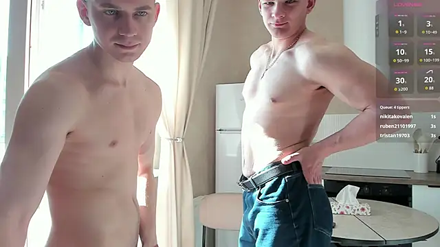 Snapshot of MIKE_GOD19 chatting on 17, 4, 2026 MIKE GOD19 online show from 17, 4, 2026