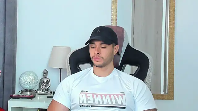 Snapshot of Ken_mailik1 chatting on 31, 3, 2026 Ken mailik1 online show from 31, 3, 2026