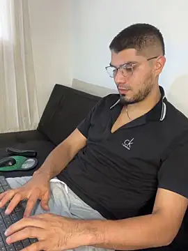 mirallesandbig online show from 27, 10, 2025