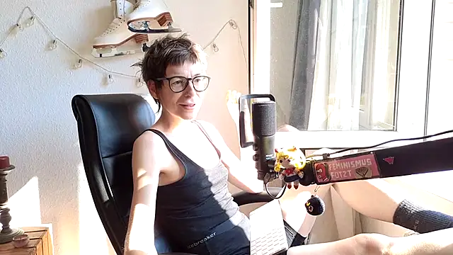 Snapshot of Antifistin chatting on 23, 3, 2026 Antifistin online show from 23, 3, 2026