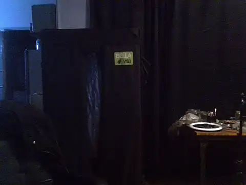 Snapshot of young-big-d chatting on 19, 4, 2026 young-big-d online show from 19, 4, 2026