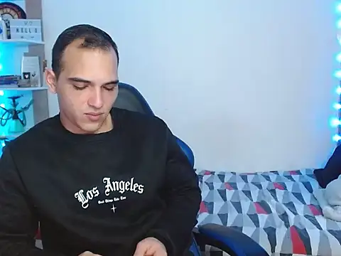 Maax3023 online show from 16, 12, 2025