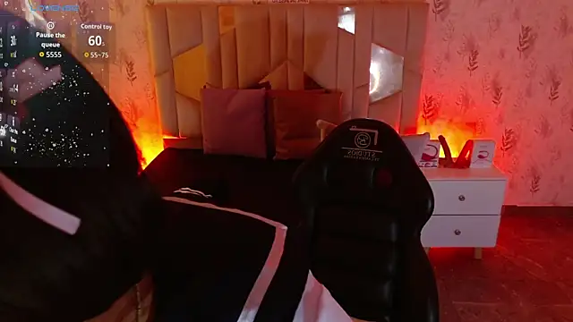 Snapshot of MARIANA_TAY1 chatting on 9, 11, 2025 MARIANA TAY1 online show from 9, 11, 2025