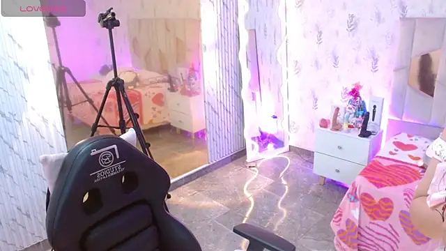 MARIANA TAY1 online show from 19, 3, 2026