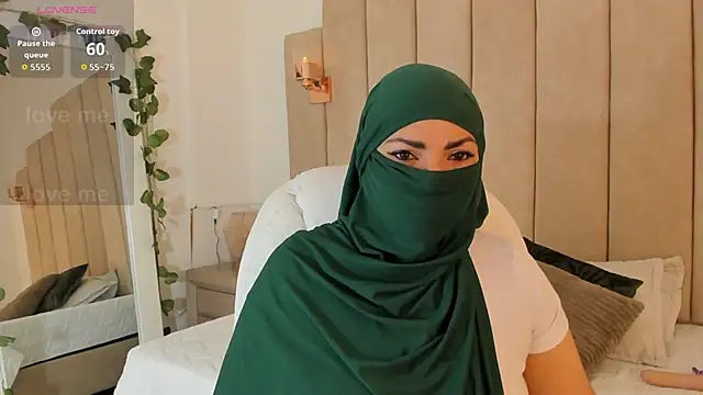 Snapshot of _naylaa_ chatting on 29, 11, 2025 naylaa online show from 29, 11, 2025