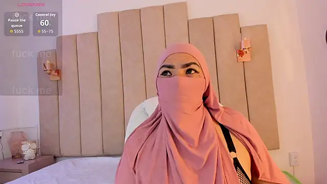 Snapshot of _naylaa_ chatting on 30, 11, 2025 naylaa online show from 30, 11, 2025