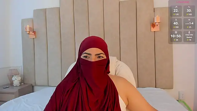 Snapshot of _naylaa_ chatting on 14, 12, 2025 naylaa online show from 14, 12, 2025