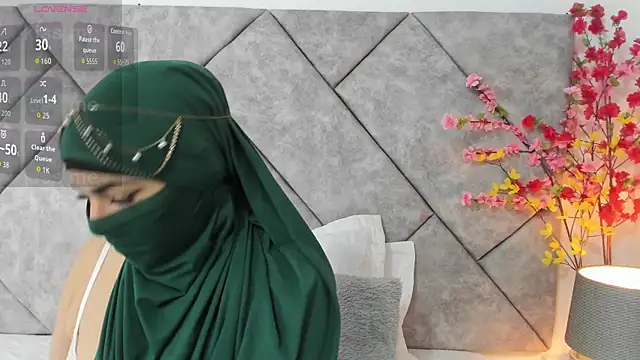 Snapshot of _naylaa_ chatting on 10, 4, 2026 naylaa online show from 10, 4, 2026