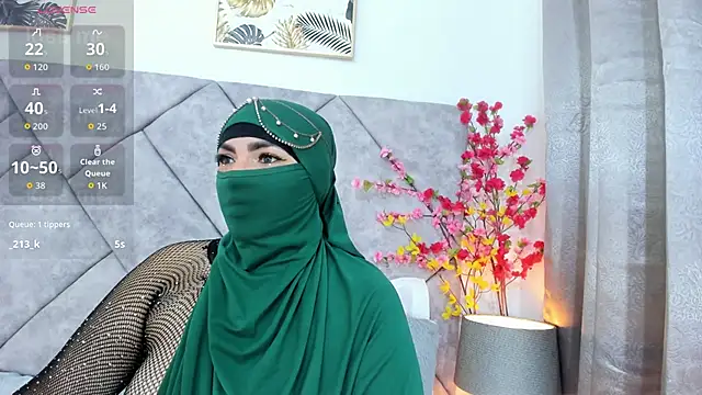 Snapshot of _naylaa_ chatting on 21, 4, 2026 naylaa online show from 21, 4, 2026