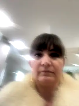 Butterfly8385 online show from 14, 10, 2025