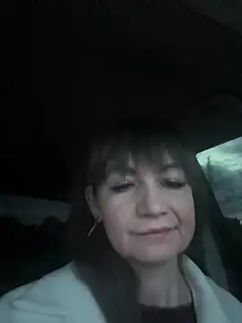 Butterfly8385 online show from 15, 4, 2026