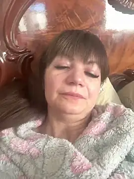 Snapshot of Butterfly8385 chatting on 17, 5, 2026 Butterfly8385 online show from 17, 5, 2026