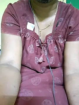 Snapshot of tamil_kanaka chatting on 24, 4, 2026 tamil kanaka online show from 24, 4, 2026