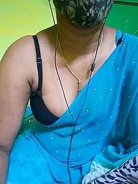 Snapshot of tamil_kanaka chatting on 26, 4, 2026 tamil kanaka online show from 26, 4, 2026
