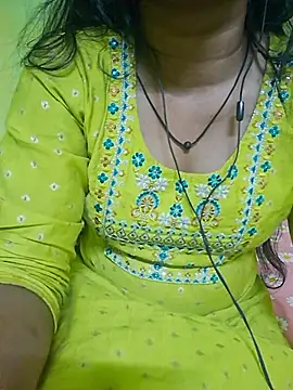 Snapshot of tamil_kanaka chatting on 16, 5, 2026 tamil kanaka online show from 16, 5, 2026