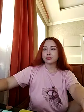 LolaMint  online show from 15, 12, 2025