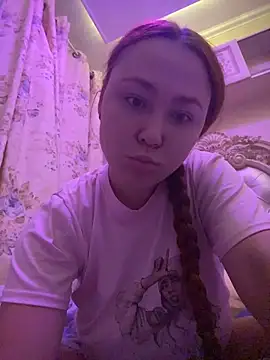 LolaMint  online show from 16, 12, 2025