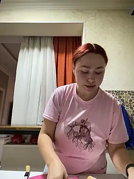 LolaMint  online show from 20, 12, 2025