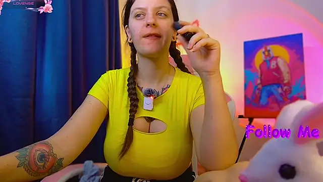 Snapshot of Ann_mikela chatting on 2, 4, 2026 Ann mikela online show from 2, 4, 2026