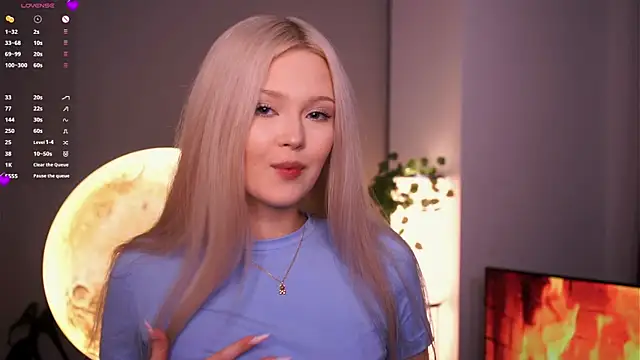 KaryTasch online show from 30, 11, 2025