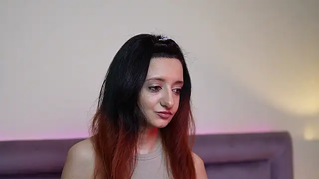 Snapshot of JoelleApril chatting on 10, 2, 2026 JoelleApril online show from 10, 2, 2026