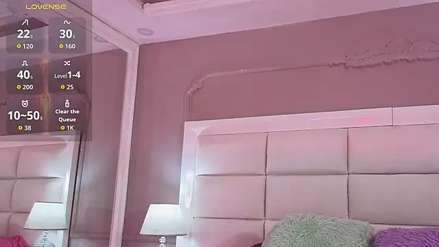 Charlie Storm  online show from 13, 2, 2026