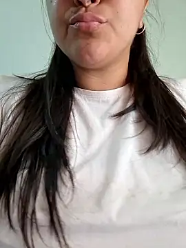 morenalatinaa online show from 8, 1, 2026