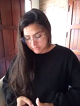 morenalatinaa online show from 5, 5, 2026