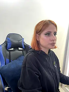 Snapshot of Adeline_1 chatting on 20, 11, 2025 Adeline 1 online show from 20, 11, 2025