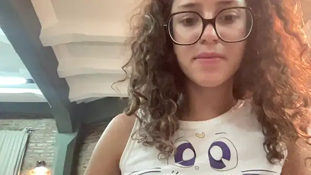 Snapshot of absoluthorrorfield chatting on 4, 11, 2025 absoluthorrorfield online show from 4, 11, 2025