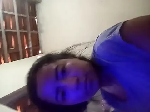 japinha2104 online show from 15, 10, 2025