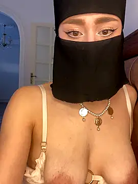 Milina123456 online show from 5, 11, 2025