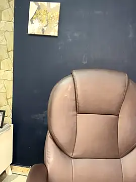 Snapshot of _Isabella_1 chatting on 6, 11, 2025 Isabella 1 online show from 6, 11, 2025