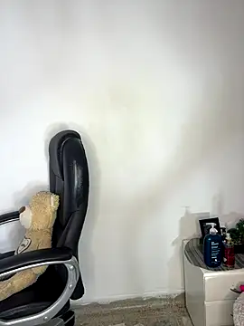 Snapshot of _Isabella_1 chatting on 30, 11, 2025 Isabella 1 online show from 30, 11, 2025